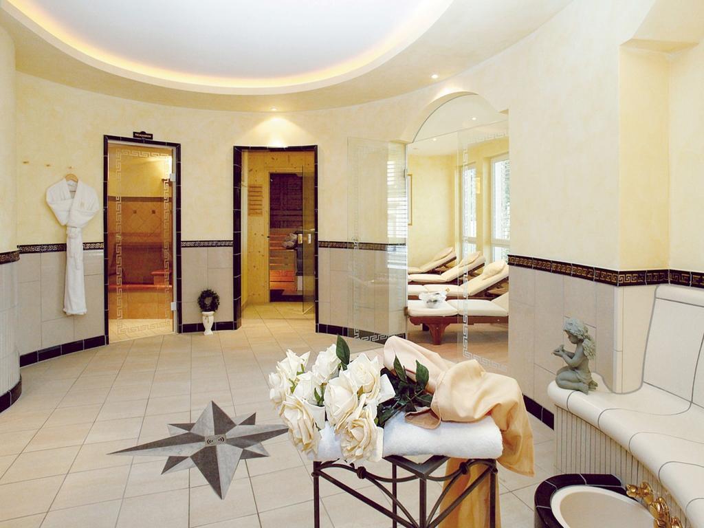 Hotel Garni Rheinpracht 캄프보른호펜 외부 사진