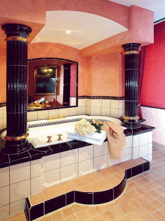 Hotel Garni Rheinpracht 캄프보른호펜 외부 사진